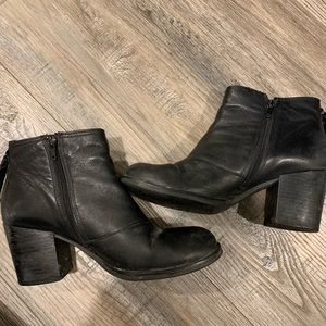Vagabond leather ankle boots